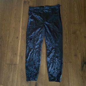 Good American velvet pants